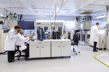 Est-le moment de miser sur des fonds investis dans des actions de sociétés biotechnologiques ?